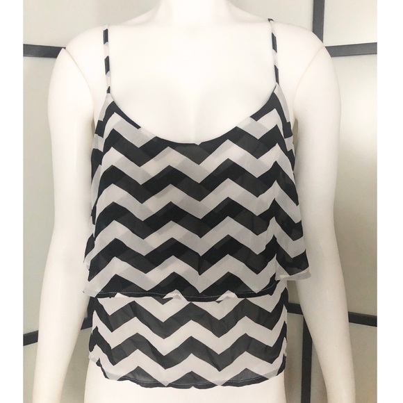 2/$20 π H&M β’ Tank Top β’ sz 8 - Picture 1 of 5